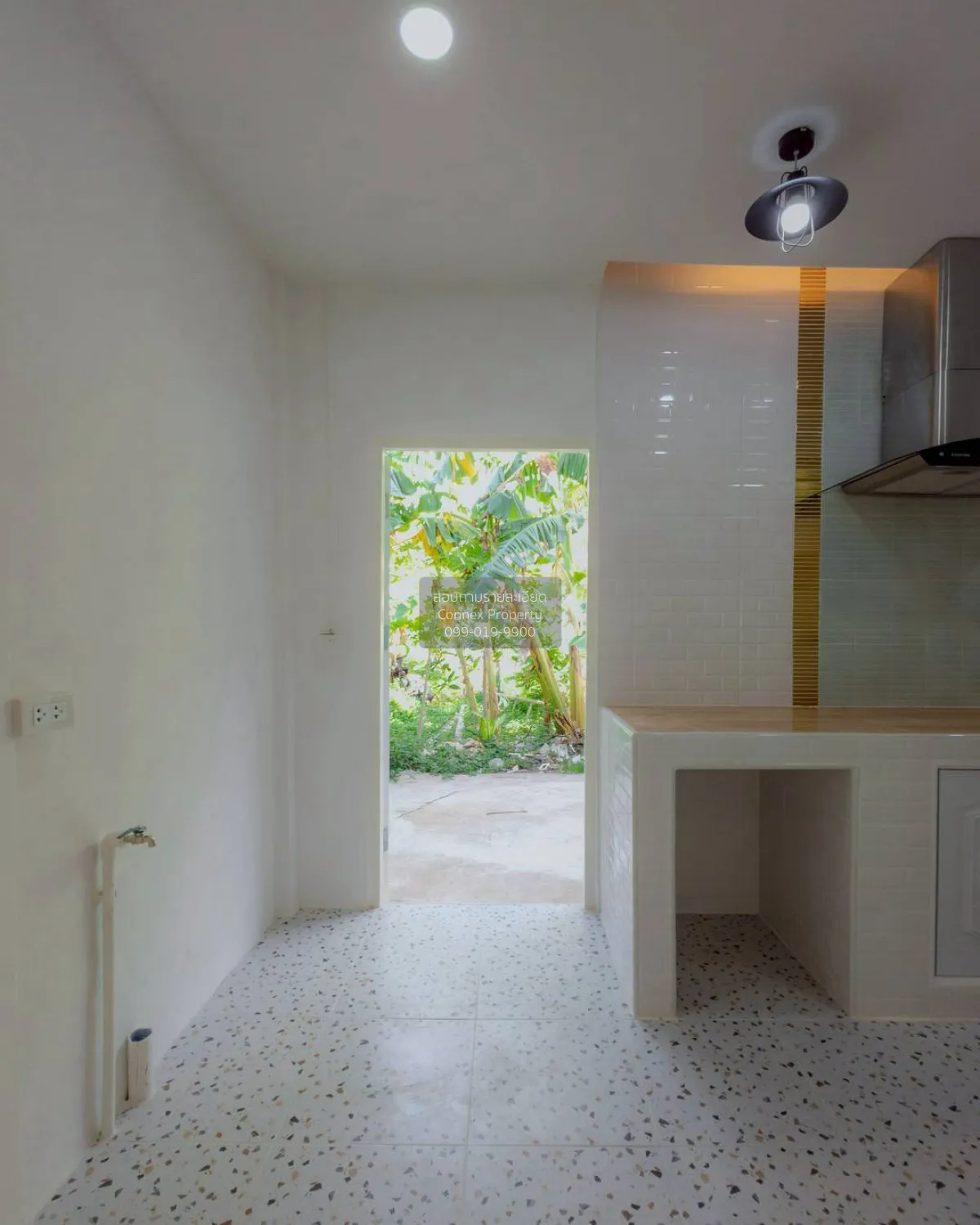 For Sale Townhouse/Townhome  , Baan Piya Wararom 3  , newly renov