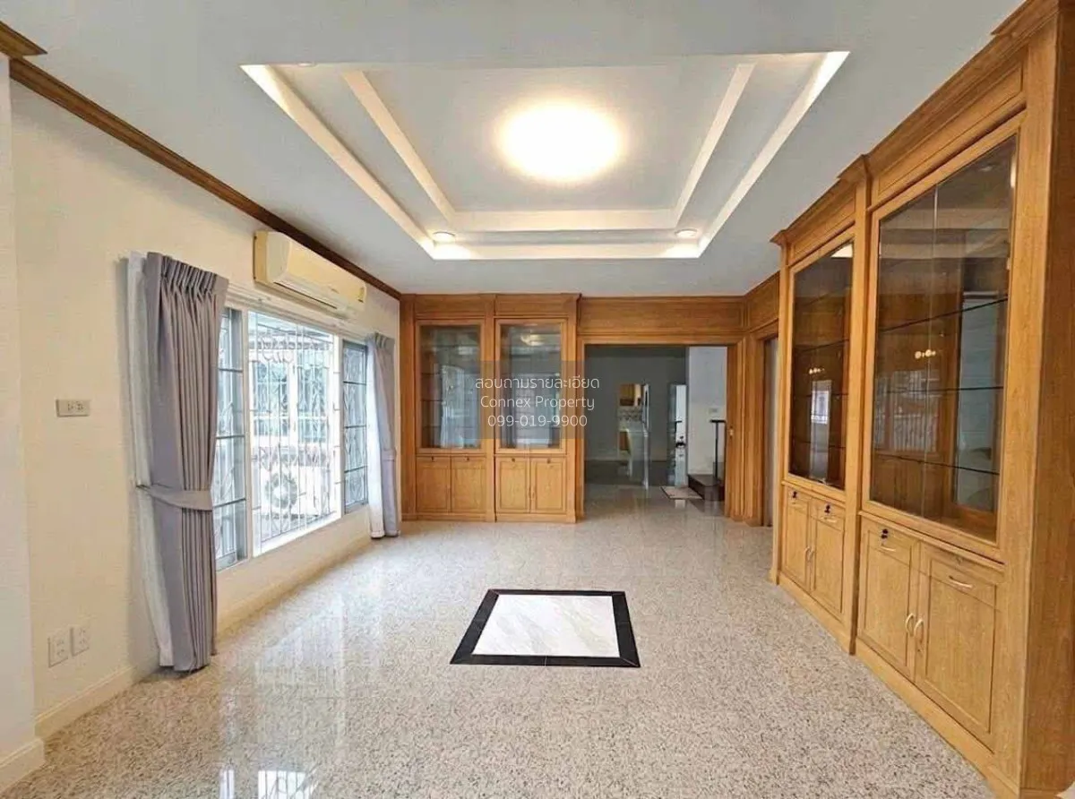 For Sale House , Baan Suan Dok Mai , wide frontage , Salathammaso