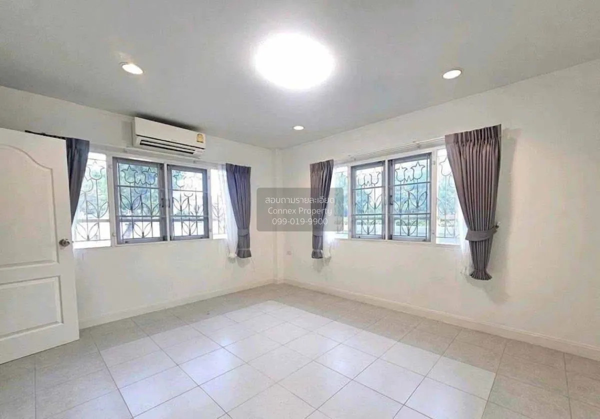 For Sale House , Baan Suan Dok Mai , wide frontage , Salathammaso