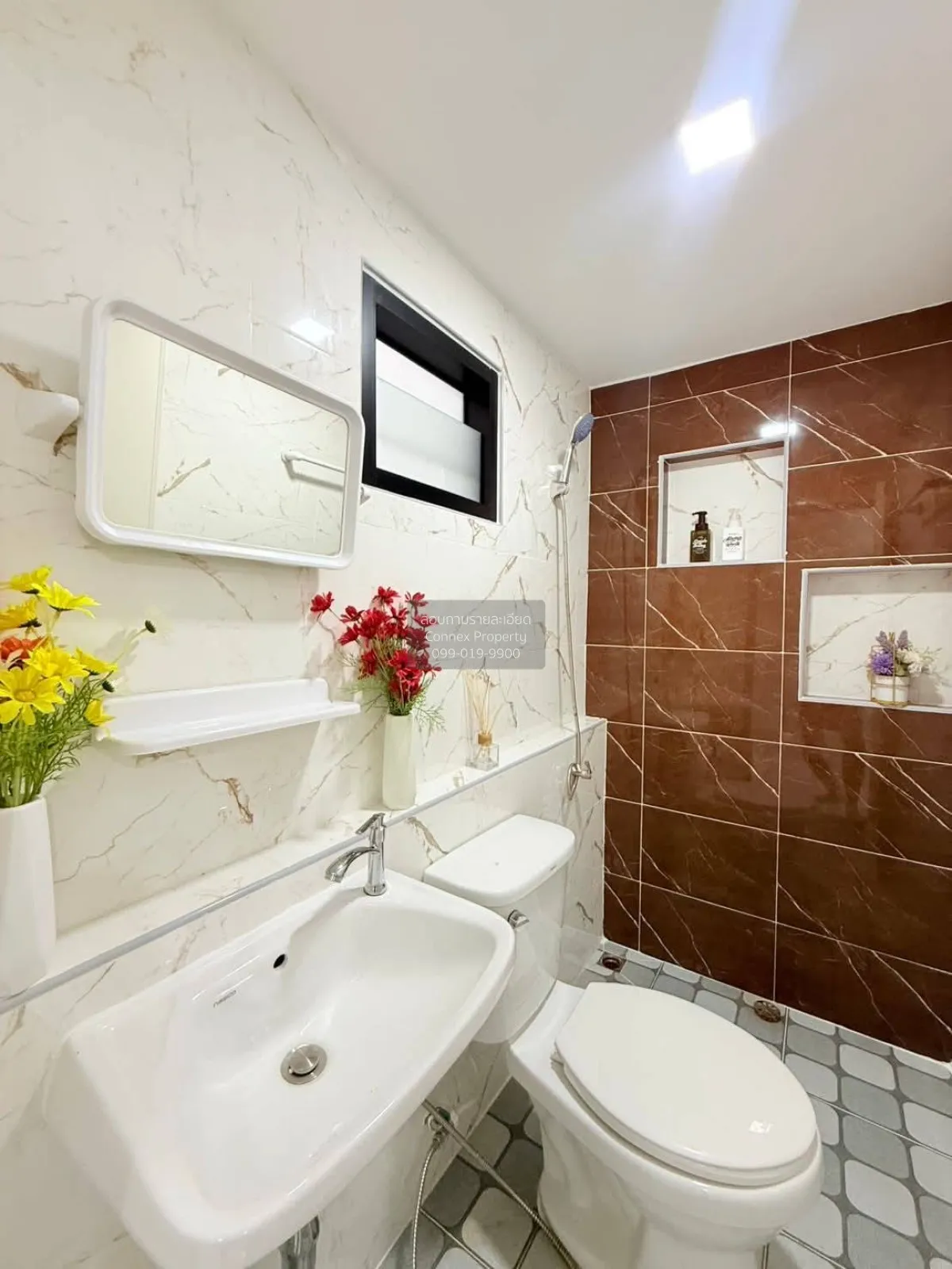 For Sale Townhouse/Townhome  , K.C. Ramindra 2 , newly renovated 
