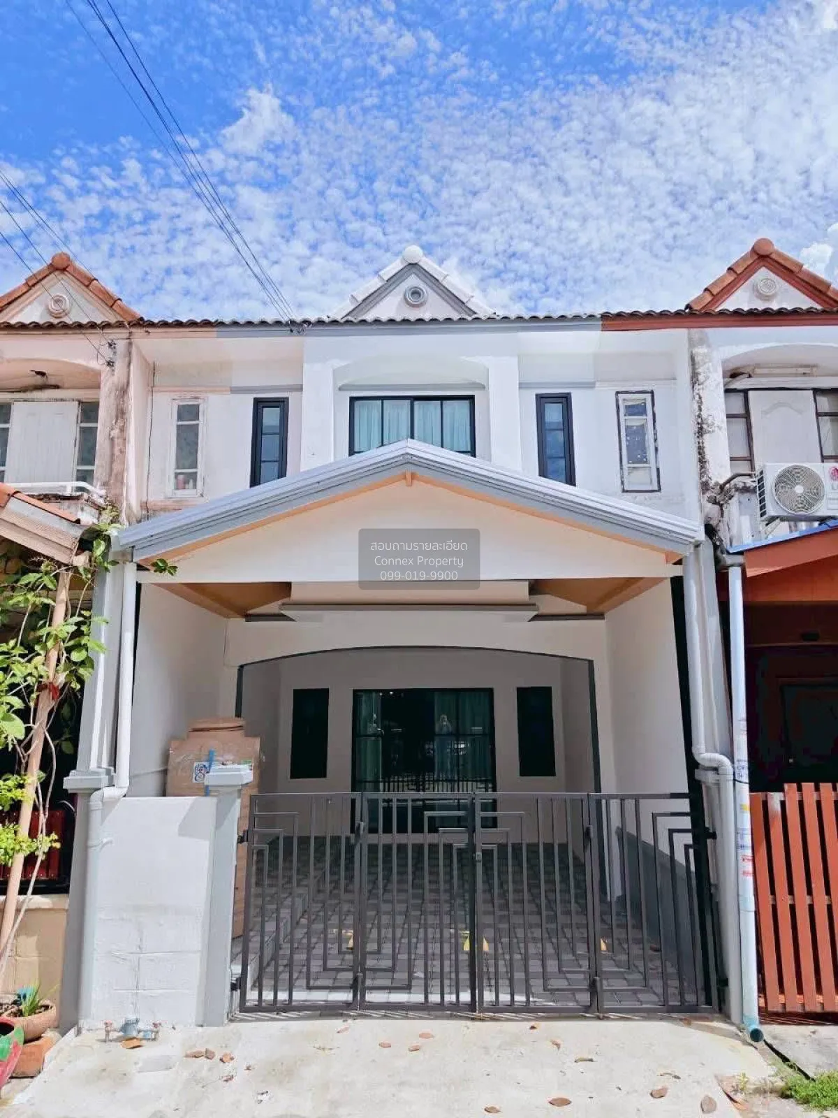 For Sale Townhouse/Townhome  , K.C. Ramindra 2 , newly renovated 