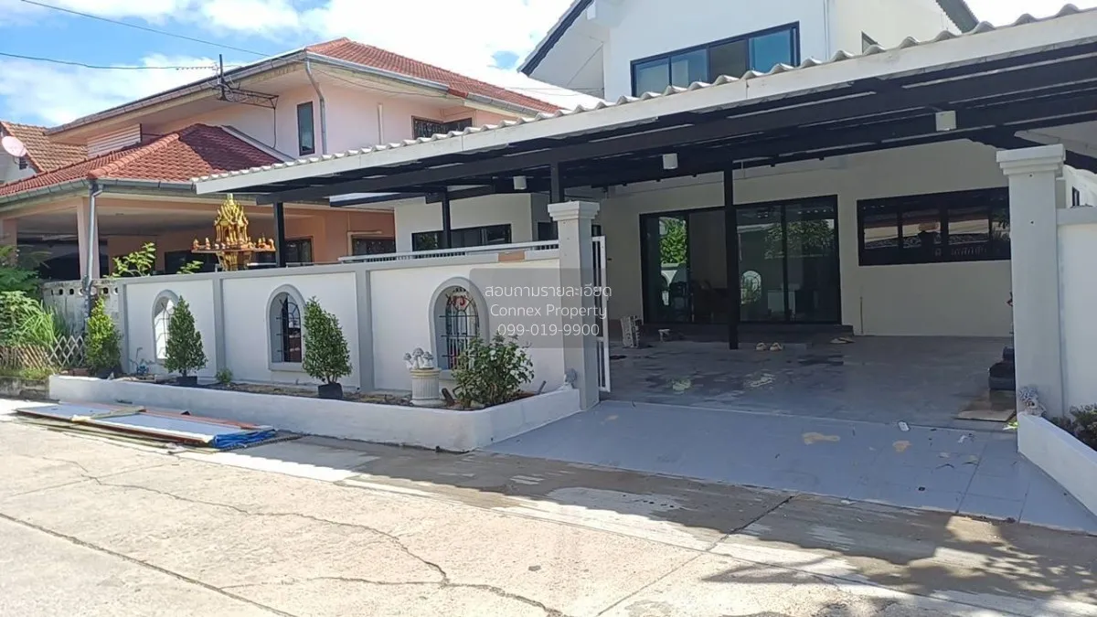 For Sale House , Baan Chalermsukniwet 9 , newly renovated , Tha R 2