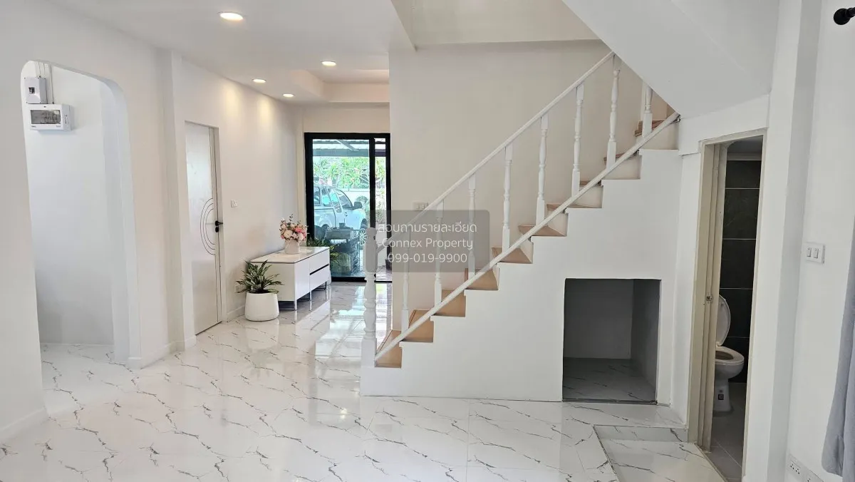 For Sale House , Baan Chalermsukniwet 9 , newly renovated , Tha R