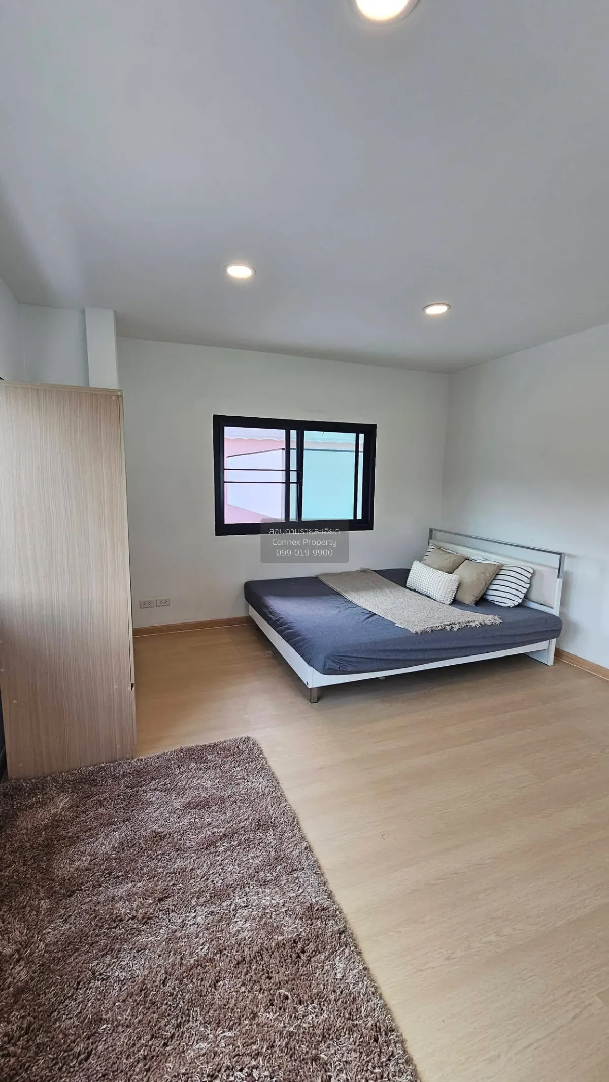 For Sale House , Baan Chalermsukniwet 9 , newly renovated , Tha R