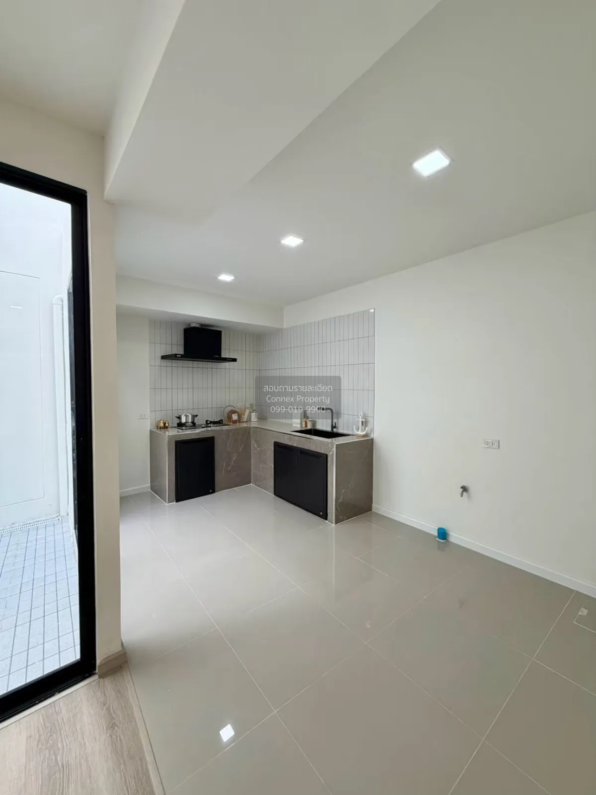 For Sale Townhouse , Nak Niwat 44 , Lat Phrao , Lat Phrao , Bangk