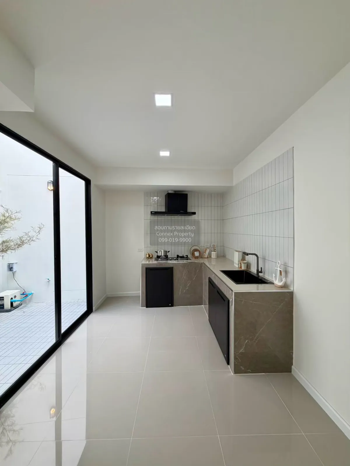 For Sale Townhouse , Nak Niwat 44 , Lat Phrao , Lat Phrao , Bangk