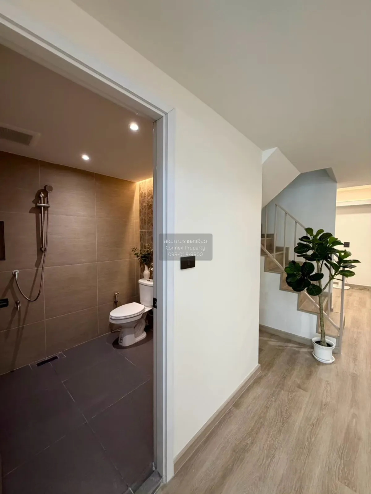 For Sale Townhouse , Nak Niwat 44 , Lat Phrao , Lat Phrao , Bangk