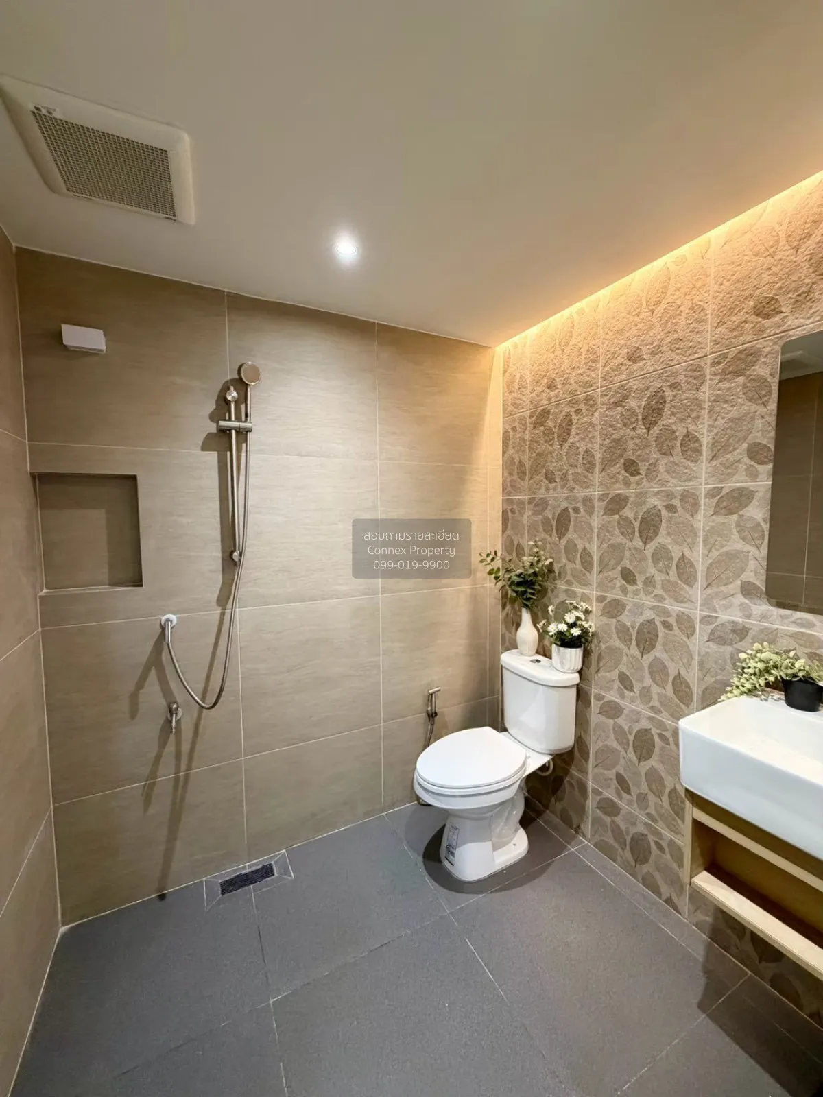 For Sale Townhouse , Nak Niwat 44 , Lat Phrao , Lat Phrao , Bangk