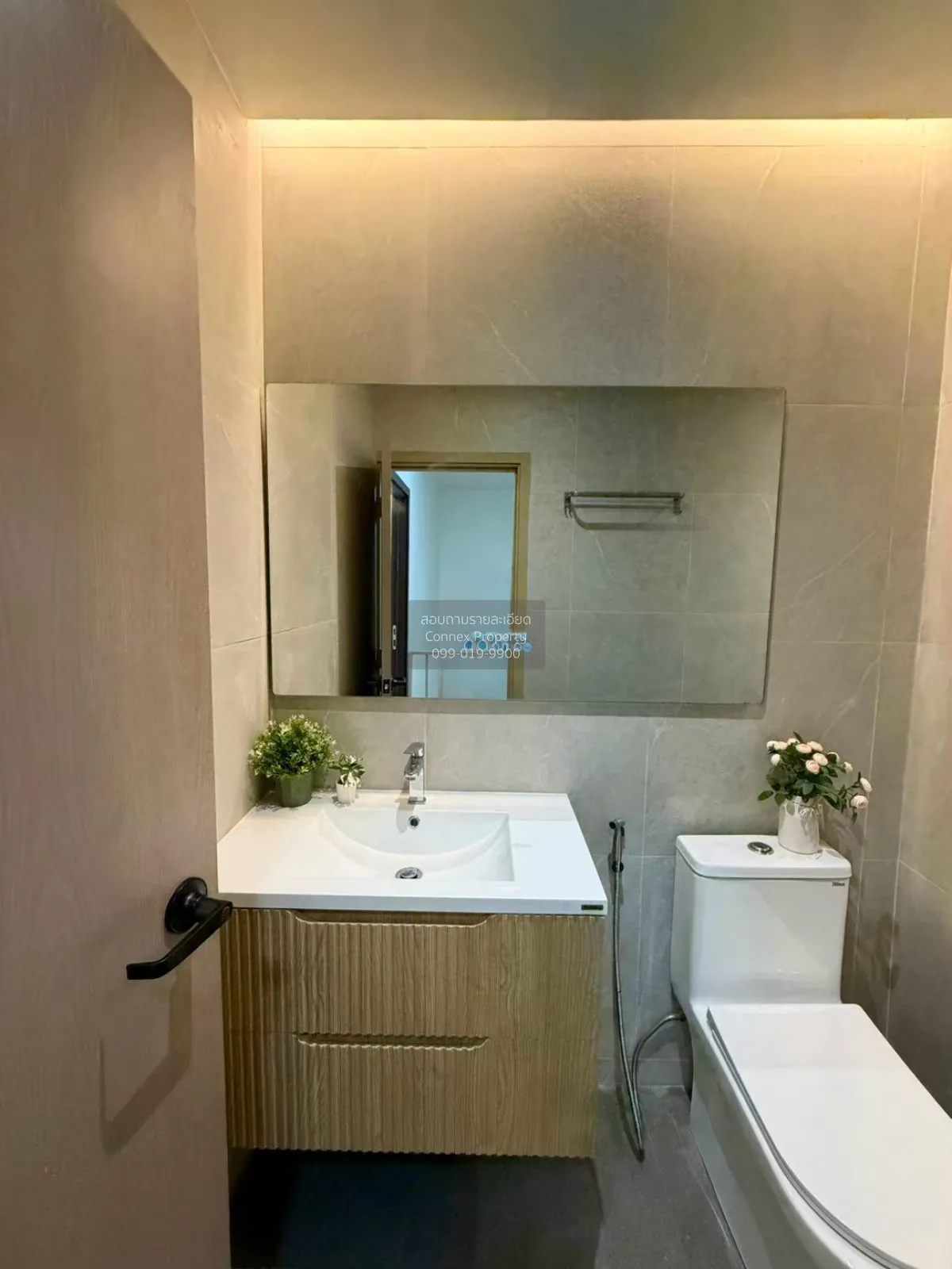 For Sale Townhouse , Nak Niwat 44 , Lat Phrao , Lat Phrao , Bangk