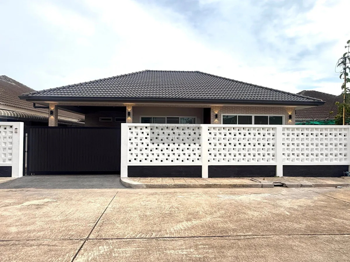 For Sale House , Areeya Villa - Pattaya , Nong Prue , Bang Lamung 1