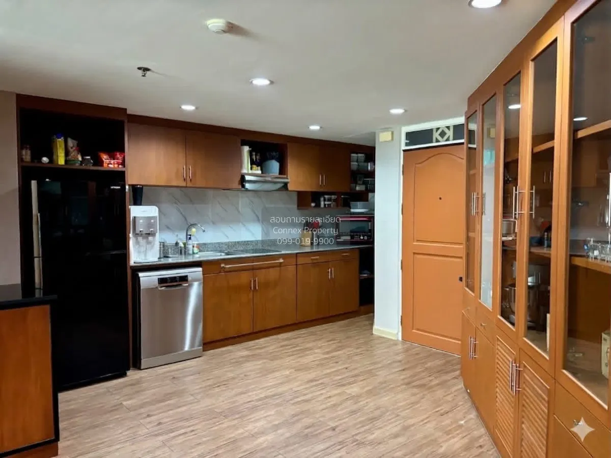 For Sale Condo , Supalai Park Phaholyothin , corner unit , BTS-Ph 3