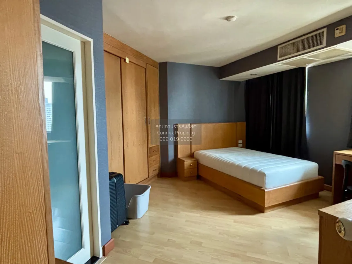 For Sale Condo , Supalai Park Phaholyothin , corner unit , BTS-Ph