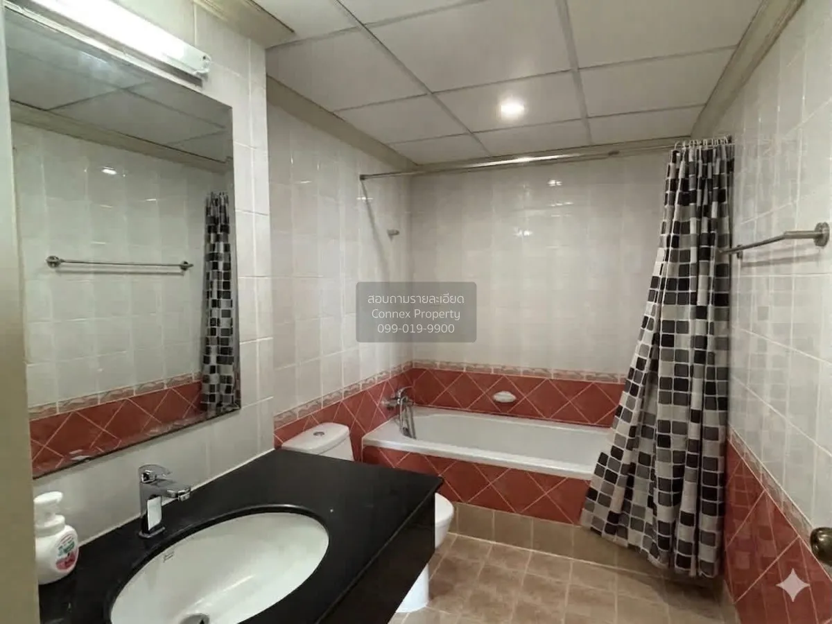 For Sale Condo , Supalai Park Phaholyothin , corner unit , BTS-Ph