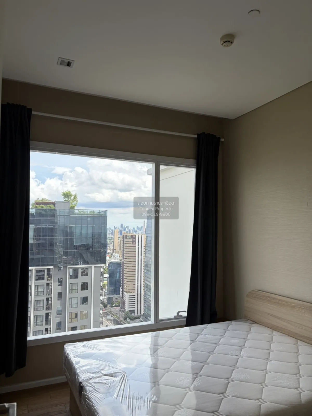 For Rent Condo , The Saint Residences , high floor , MRT-Phahon Y