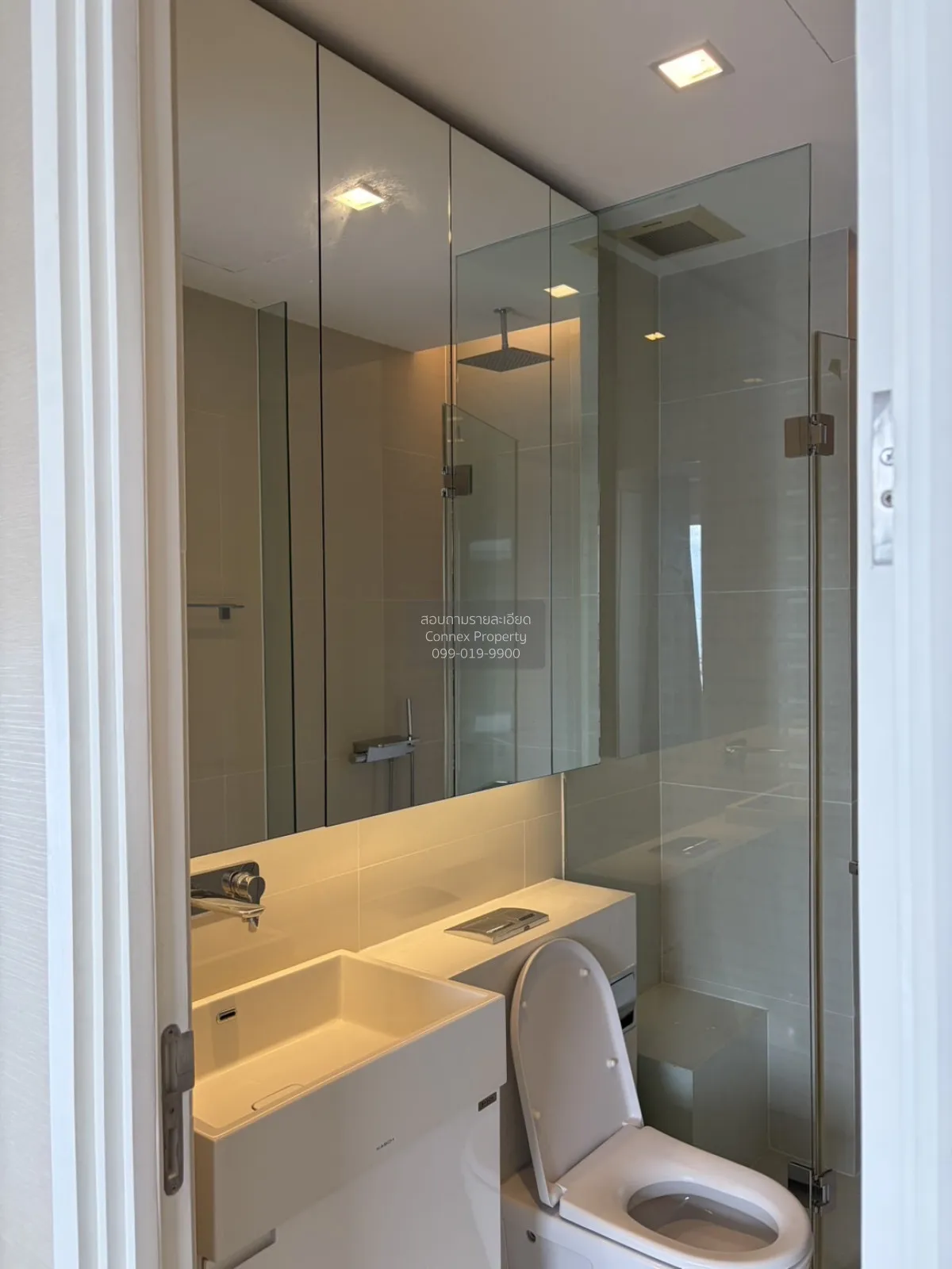 For Rent Condo , The Saint Residences , high floor , MRT-Phahon Y