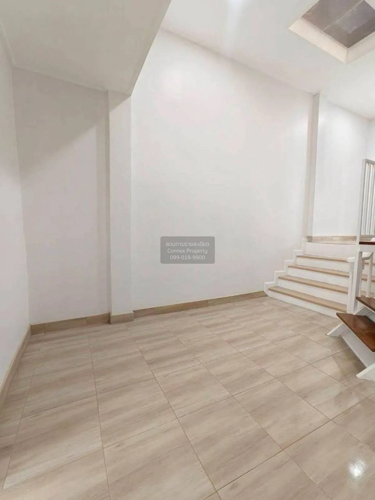 For Sale Townhouse/Townhome  , Nanthana Garden Maneerin Lake and 