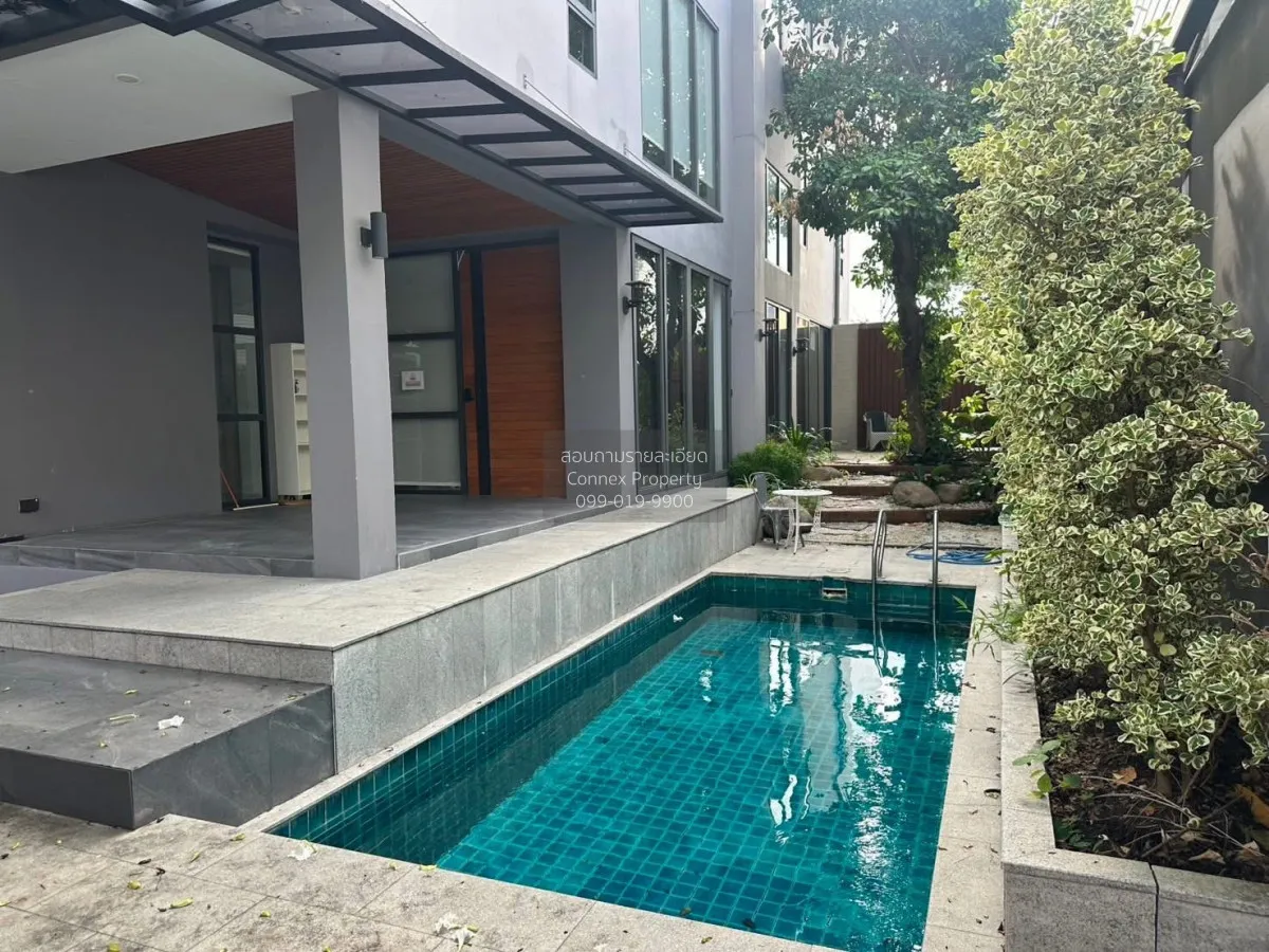 ขายบ้านเดี่ยว 3 ชั้น พร้อมสระว่ายน้ำ สุขุมวิท 71/26 คลองตันเหนือ  1