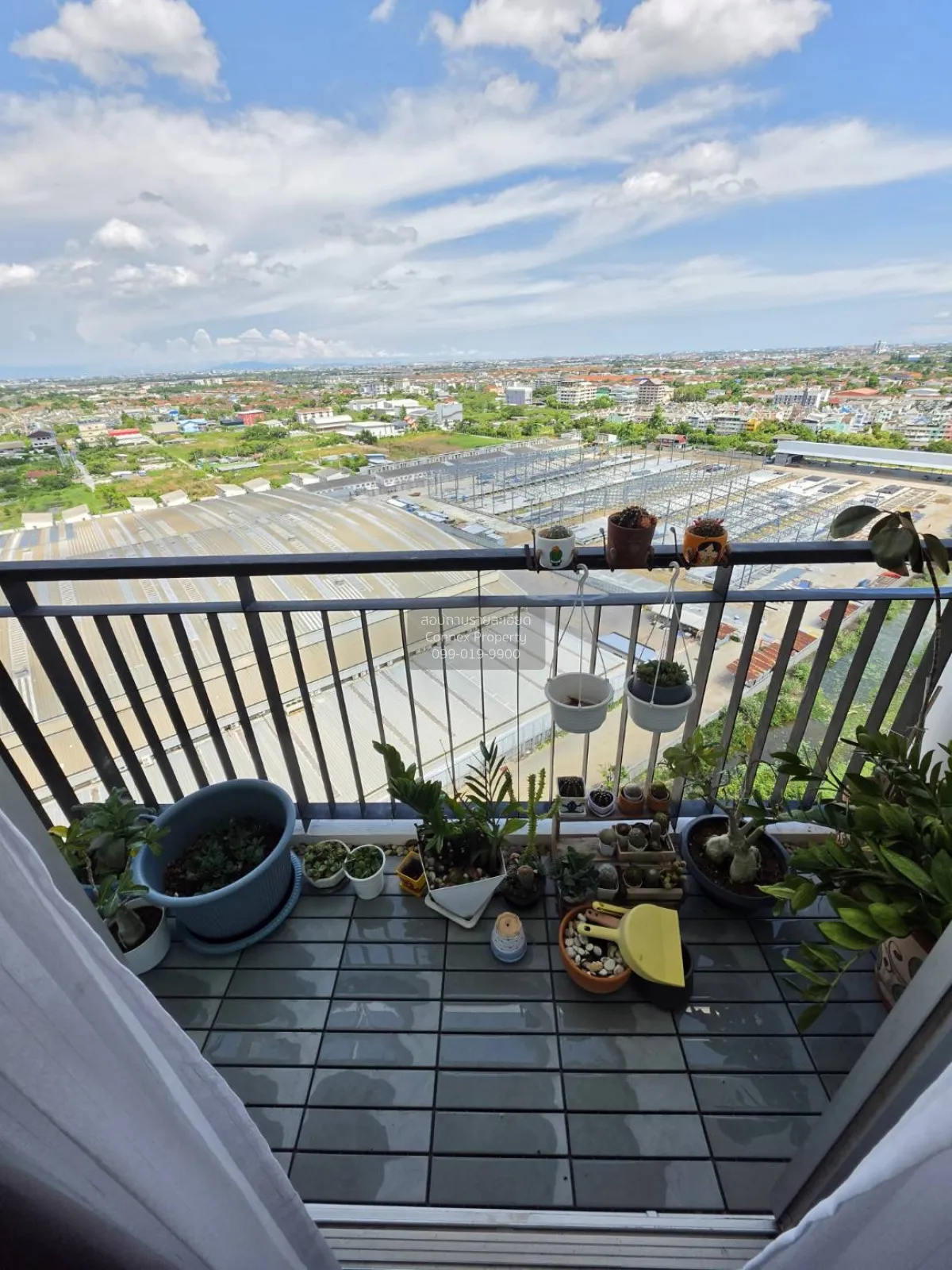 For Sale Condo , The Parkland Srinakarin Lakeside , Bang Na , Don