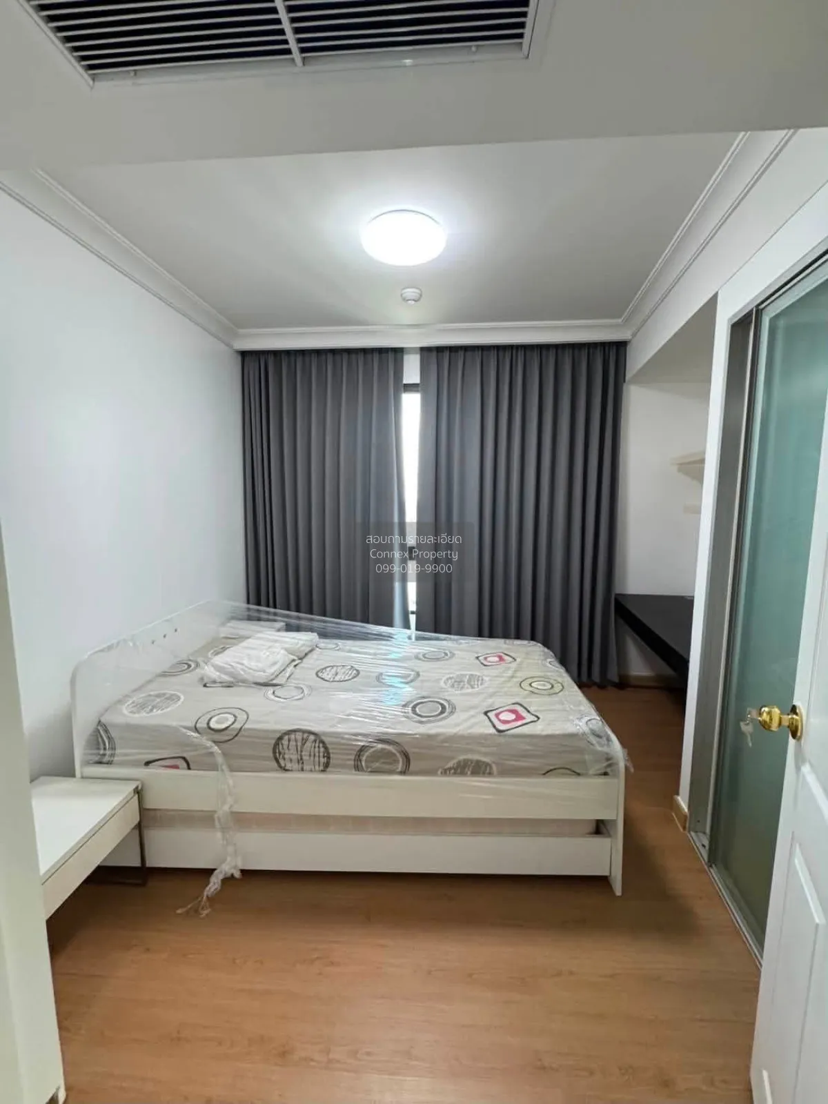 For Rent Condo , Supalai Casa Riva , high floor , newly renovated