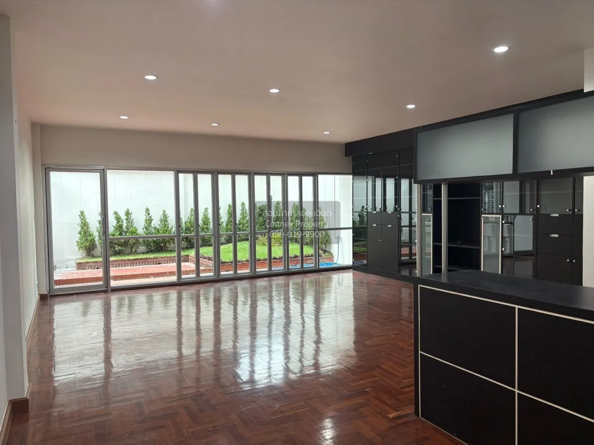 For Rent town house , Wang Mai , Pathum Wan , Bangkok , CX-163458