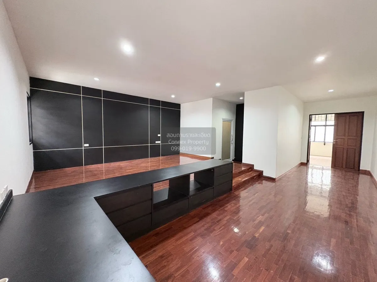 For Rent town house , Wang Mai , Pathum Wan , Bangkok , CX-163458