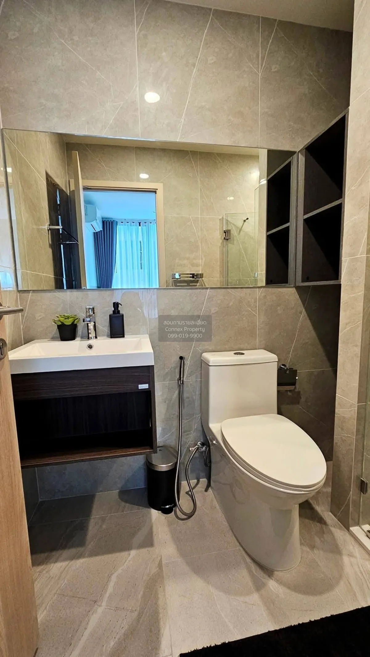 For Rent Condo , Nue District R9 , MRT-Phra Ram 9 , Huai Khwang ,