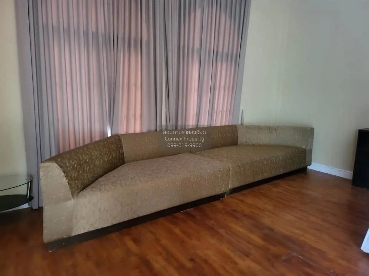 For Rent Townhouse/Townhome  , Casa City Ladprao , corner unit , 