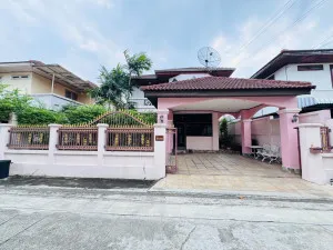 ขายบ้าน  หมู่บ้านพงษ์ศิริชัย พุทธมณฑลสาย3 ศาลาธรรมสพน์ เขต ทวีวัฒนา กรุงเทพ CX-163739