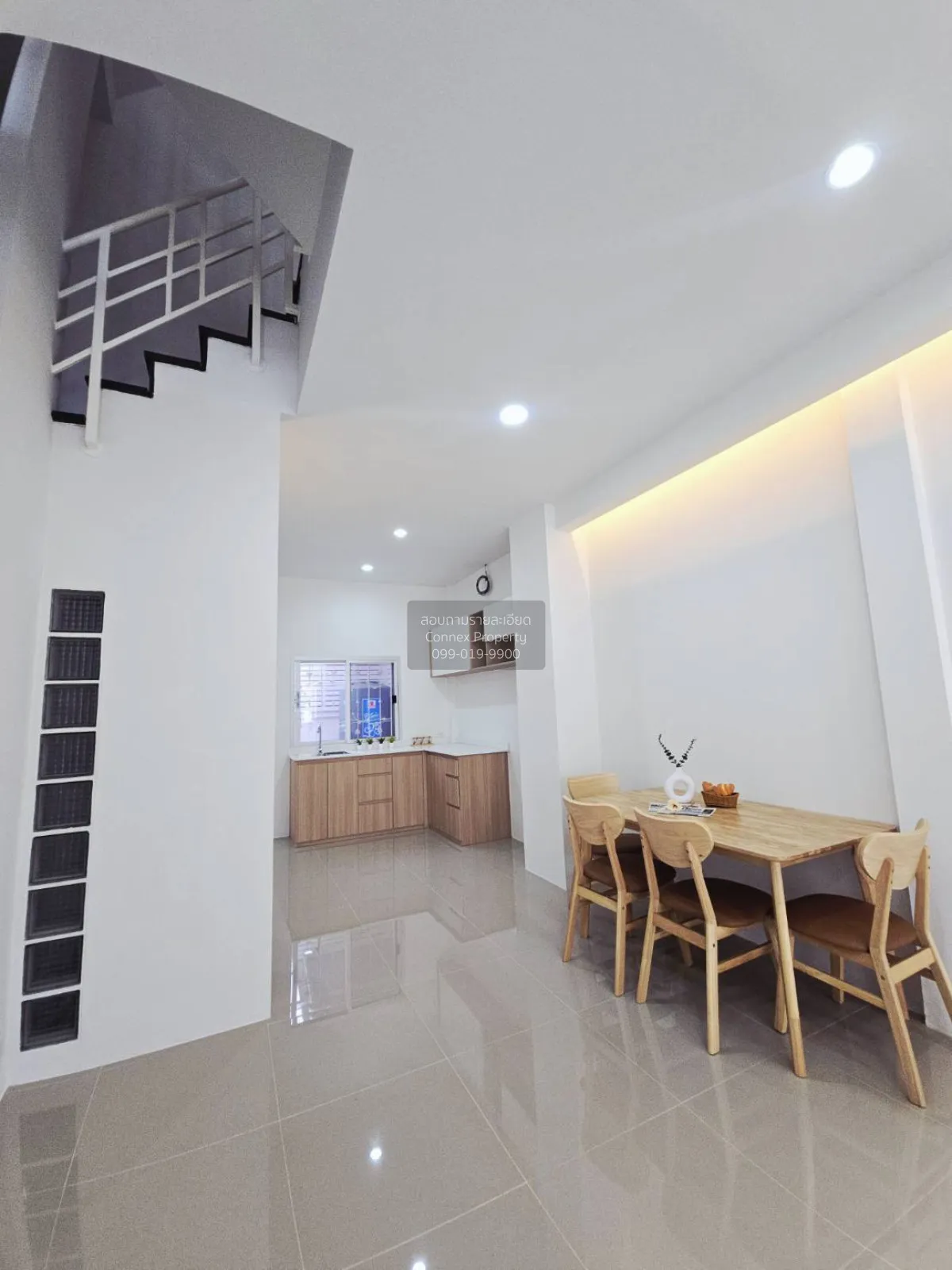 ขายทาวน์เฮ้าส์/ทาวน์โฮม  บ้านริมสวน ดอนเมือง รีโนเวทใหม่ สีกัน เข