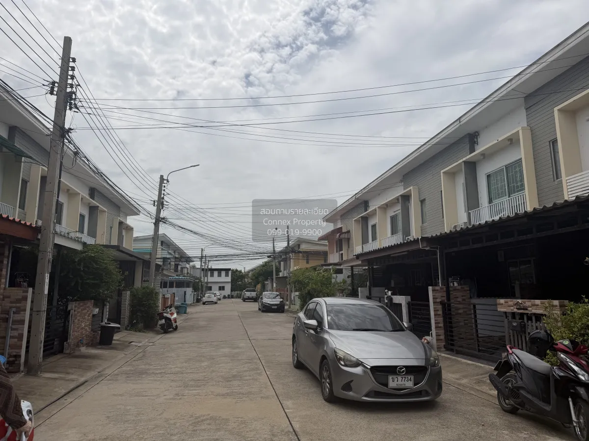 For Sale Townhouse/Townhome  , The Connect Suksawat 26 , wide fro