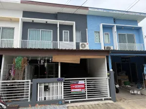 For Sale Townhouse/Townhome  , The Connect Suksawat 26 , wide frontage , Bang Mot , Chom Thong , Bangkok , CX-163776