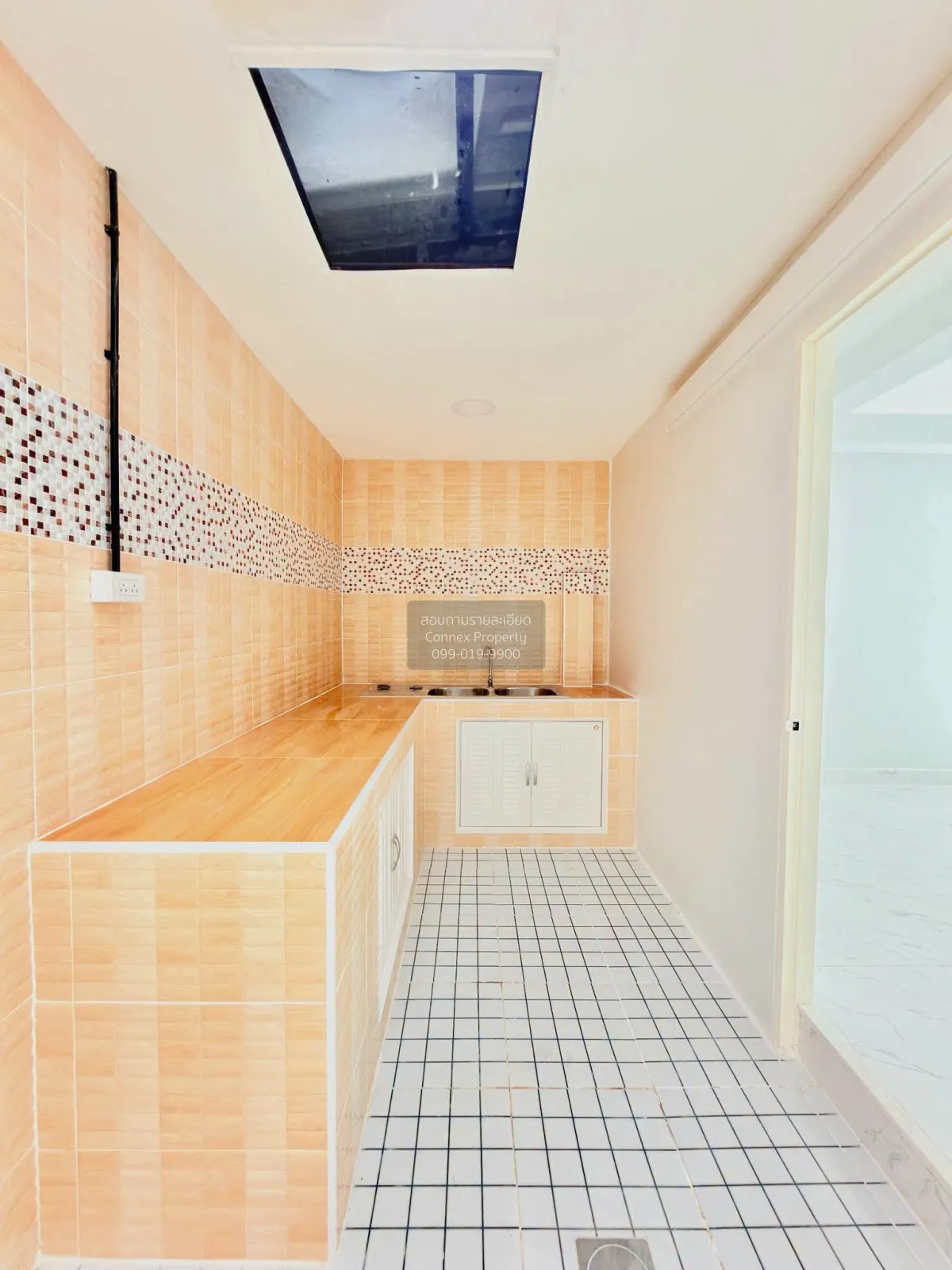 For Sale Townhouse/Townhome  , Baan Benjasub Rangsit - Klong 6 , 