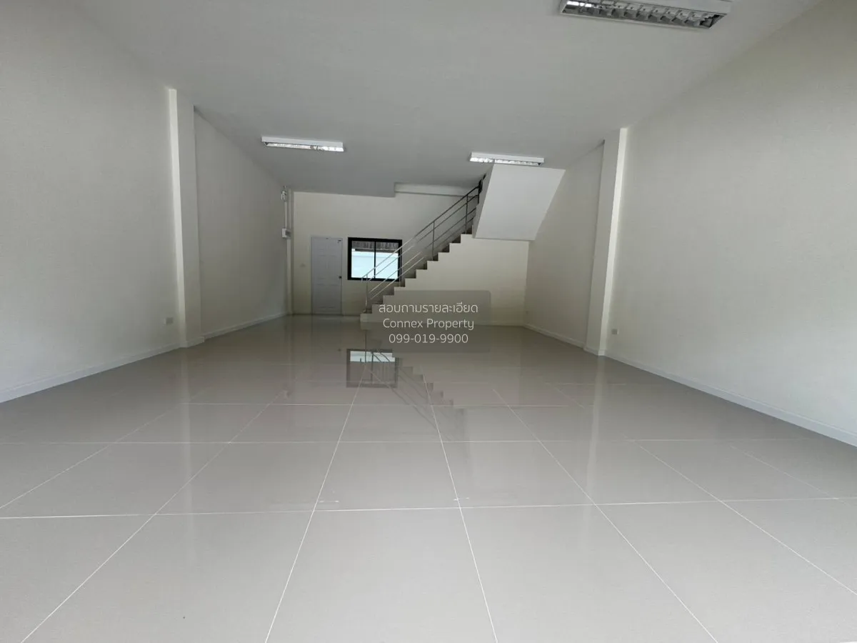 ขายอาคารพาณิชย์ 3 ชั้น หลังมุม พื้นที่ 150 ตารางเมตร หนองแขม กรุง