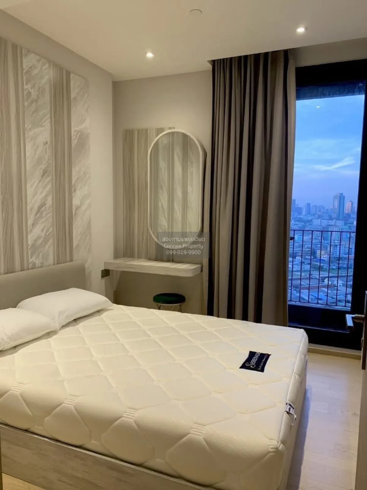 For Rent Condo , Ashton Asoke-Rama 9 , nice view , high floor , c 4