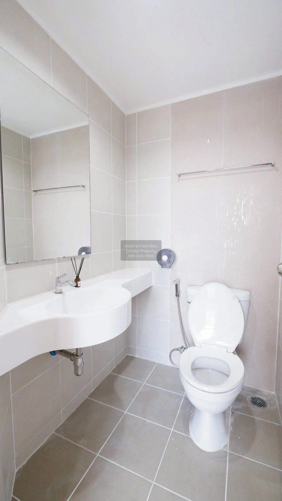 For Sale Condo , Lumpini Ville La Salle - Bearing , BTS-Bang Na ,