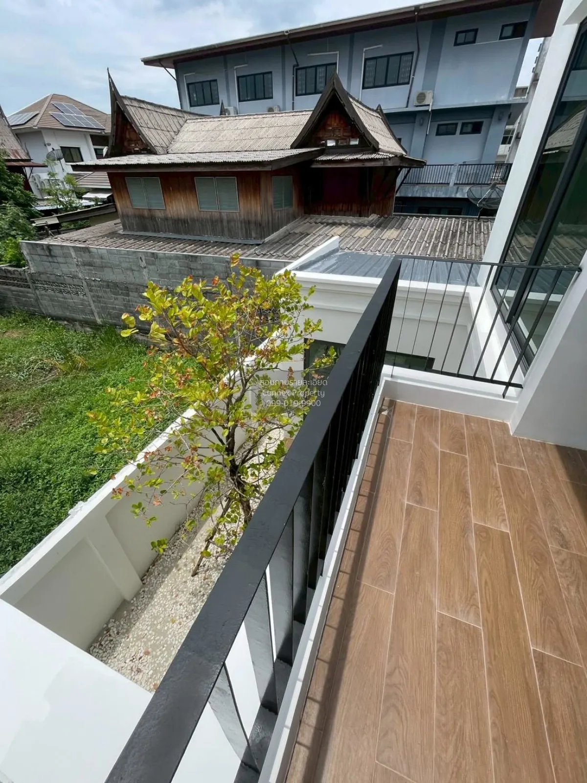 ขาย บ้านเดี่ยว 2 ชั้น รีโนเวทใหม่ สไตล์ Modern Classic ซอยรัชดา 4