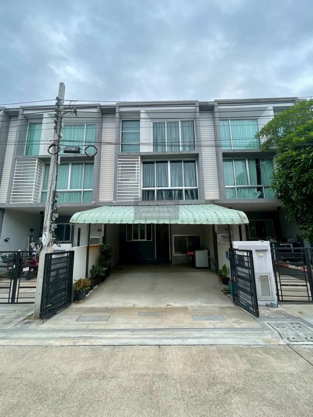 For Sale Townhouse/Townhome  , Nova Luxx Prachauthit 131 , Thung  1
