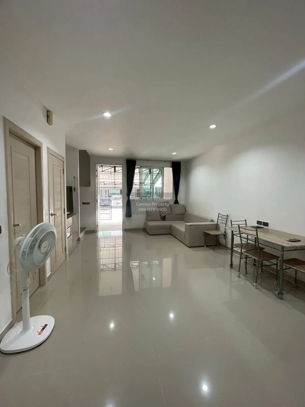 For Sale Townhouse/Townhome  , Nova Luxx Prachauthit 131 , Thung  4