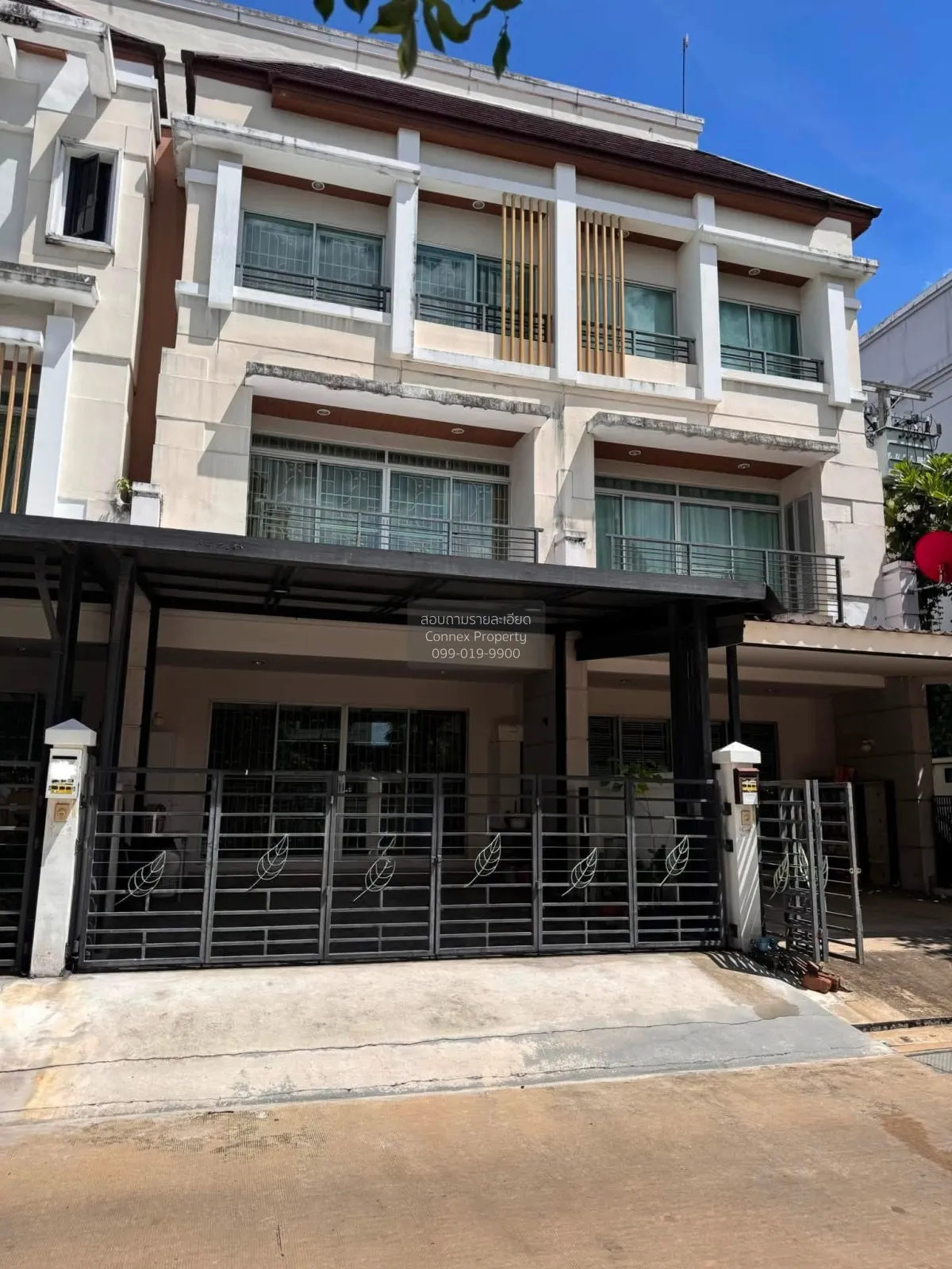 For Sale Townhouse/Townhome  , Baan Klang Krung The Royal Vienna  1