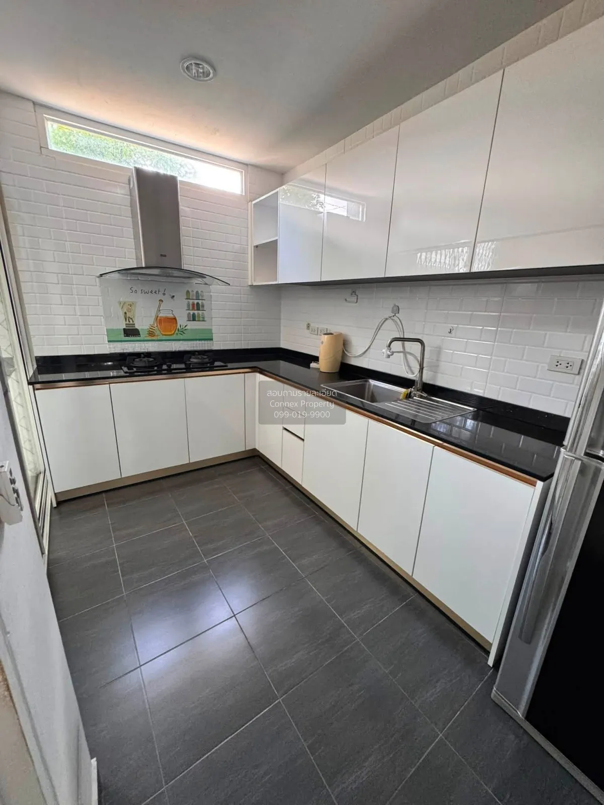 For Sale Townhouse/Townhome  , Baan Klang Krung The Royal Vienna 