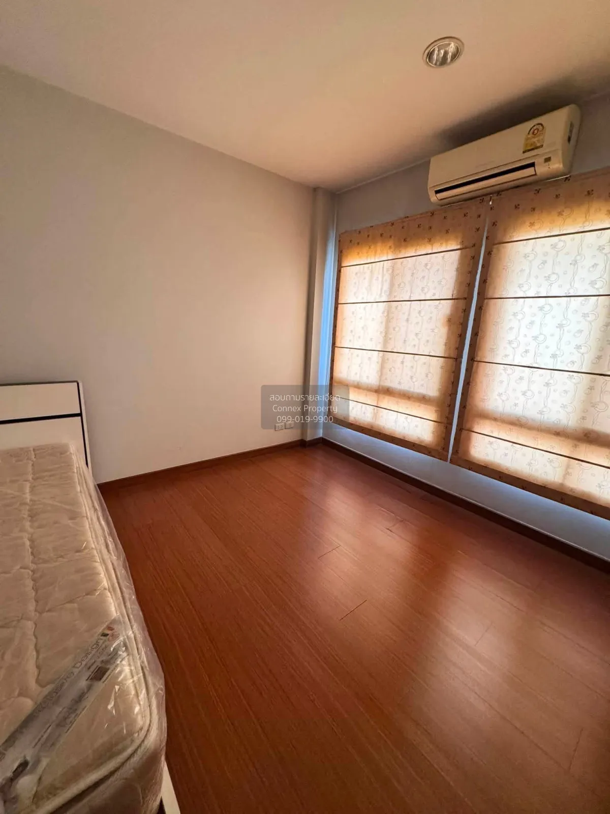 For Sale Townhouse/Townhome  , Baan Klang Krung The Royal Vienna 