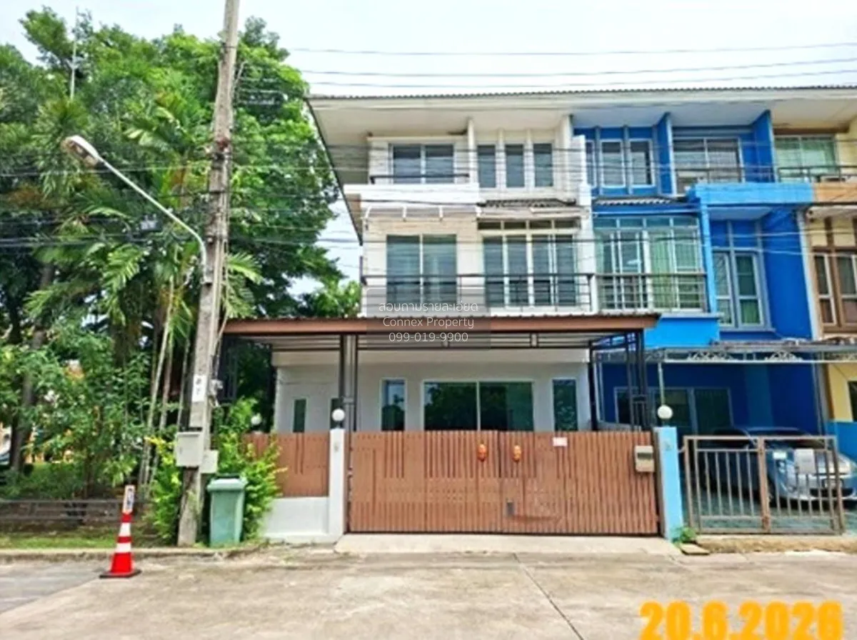 For Sale Townhouse/Townhome  , Vista Avenue Petchkasem 81 , Nong  1