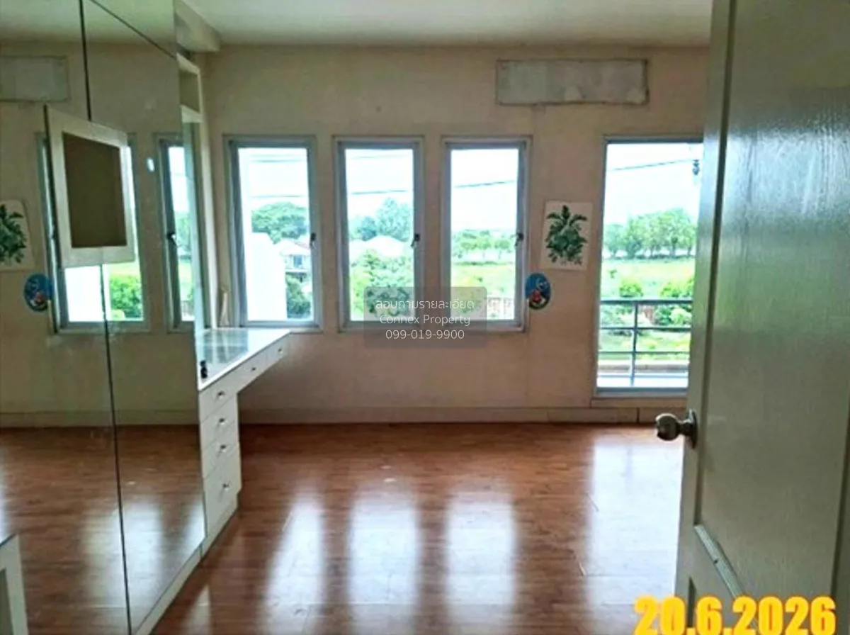 For Sale Townhouse/Townhome  , Vista Avenue Petchkasem 81 , Nong 