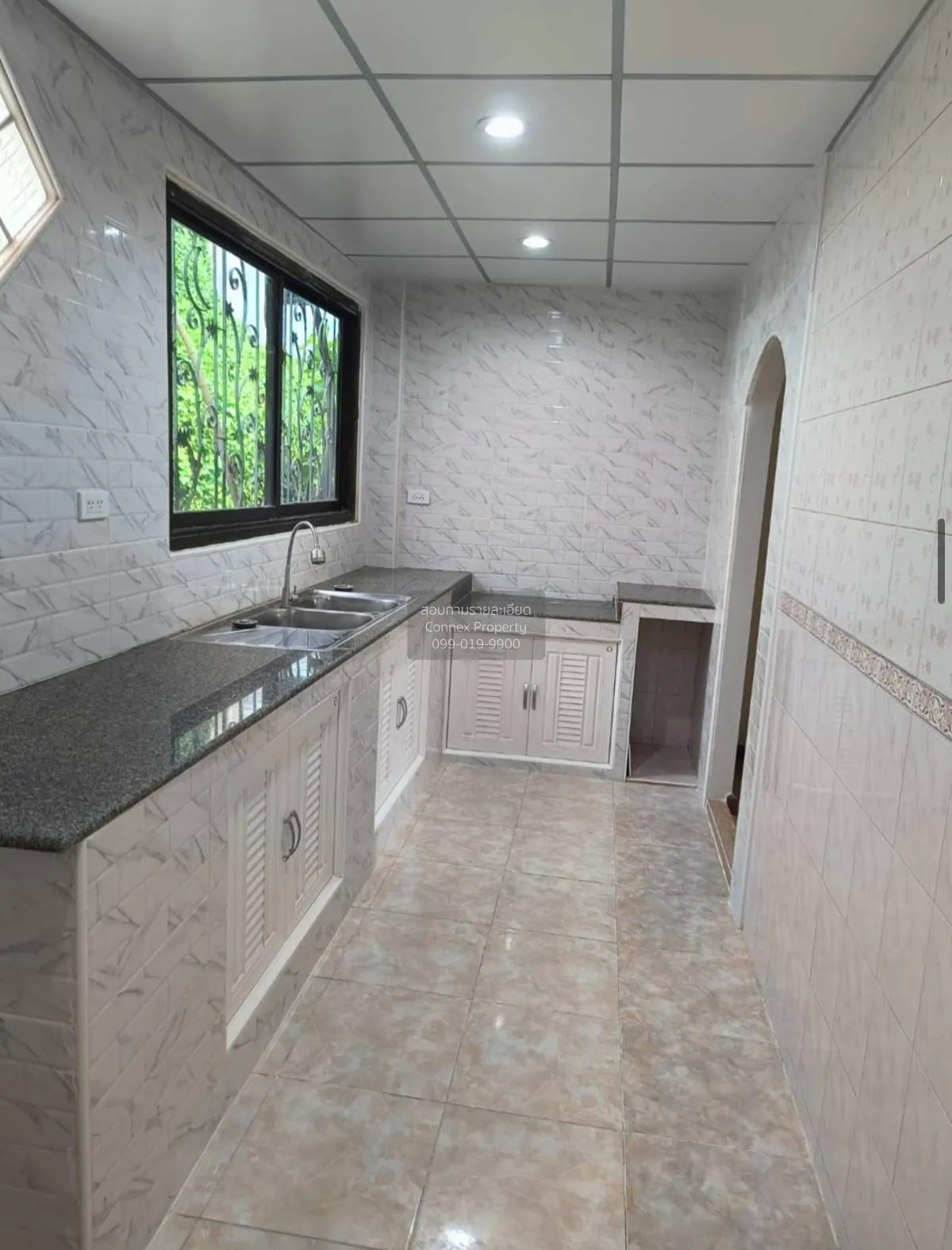 ขายบ้าน  บ้านธนาสุข หน้ากว้าง หนองแขม เขต หนองแขม กรุงเทพ CX-1645