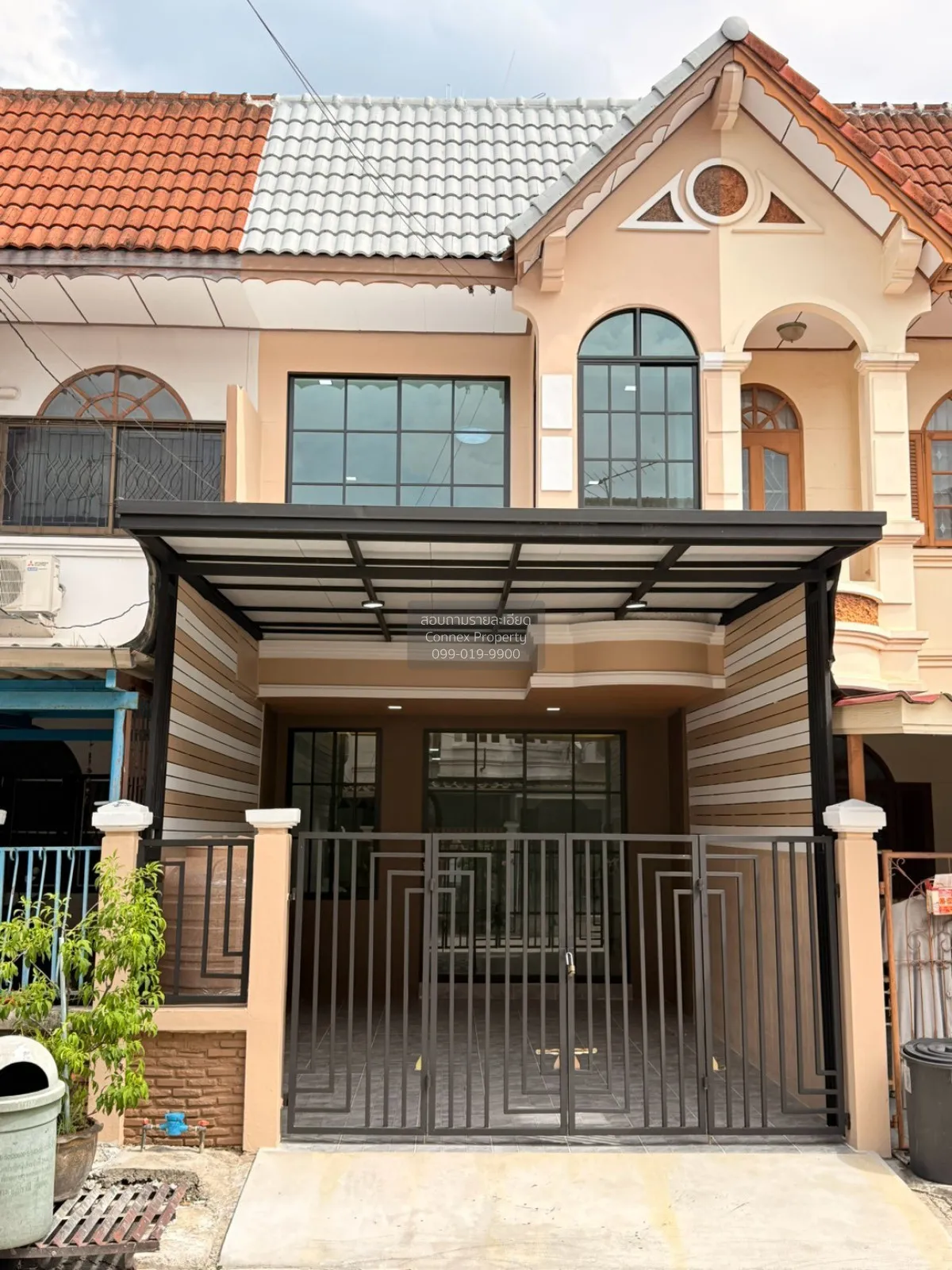ขายทาวน์เฮ้าส์/ทาวน์โฮม  บ้านเสนาวิลล่า 3 รีโนเวทใหม่ ท่าแร้ง เขต 1