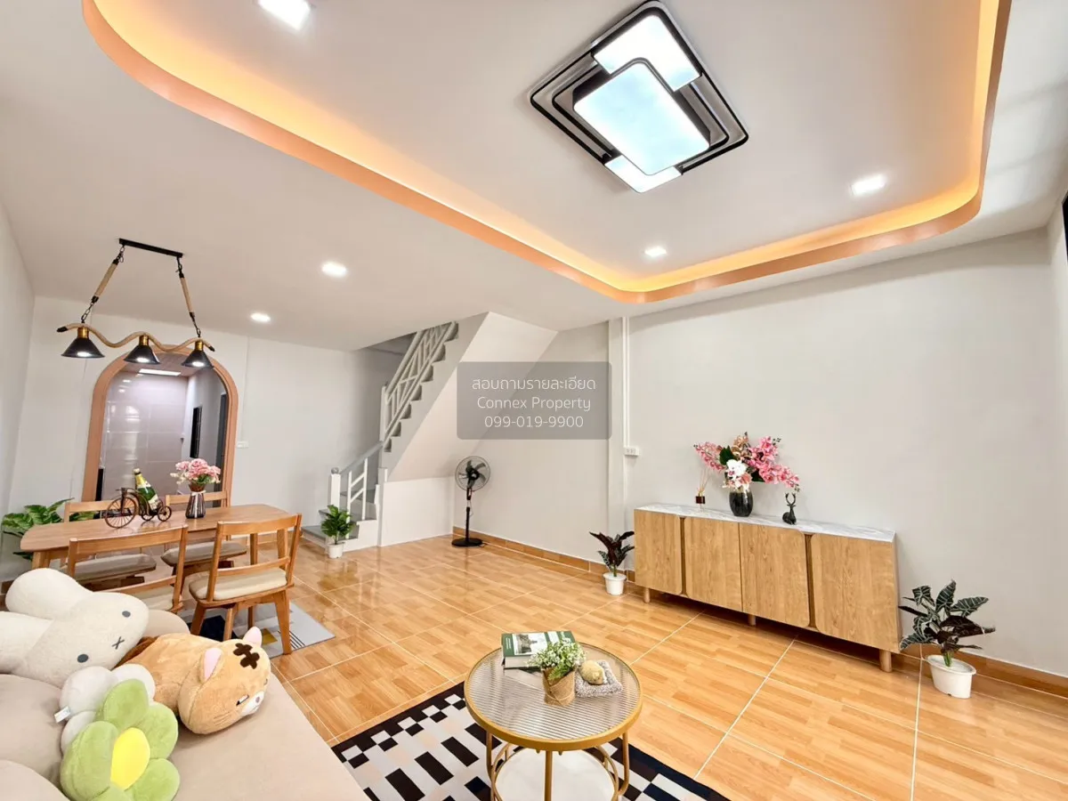 ขายทาวน์เฮ้าส์/ทาวน์โฮม  บ้านเสนาวิลล่า 3 รีโนเวทใหม่ ท่าแร้ง เขต 2