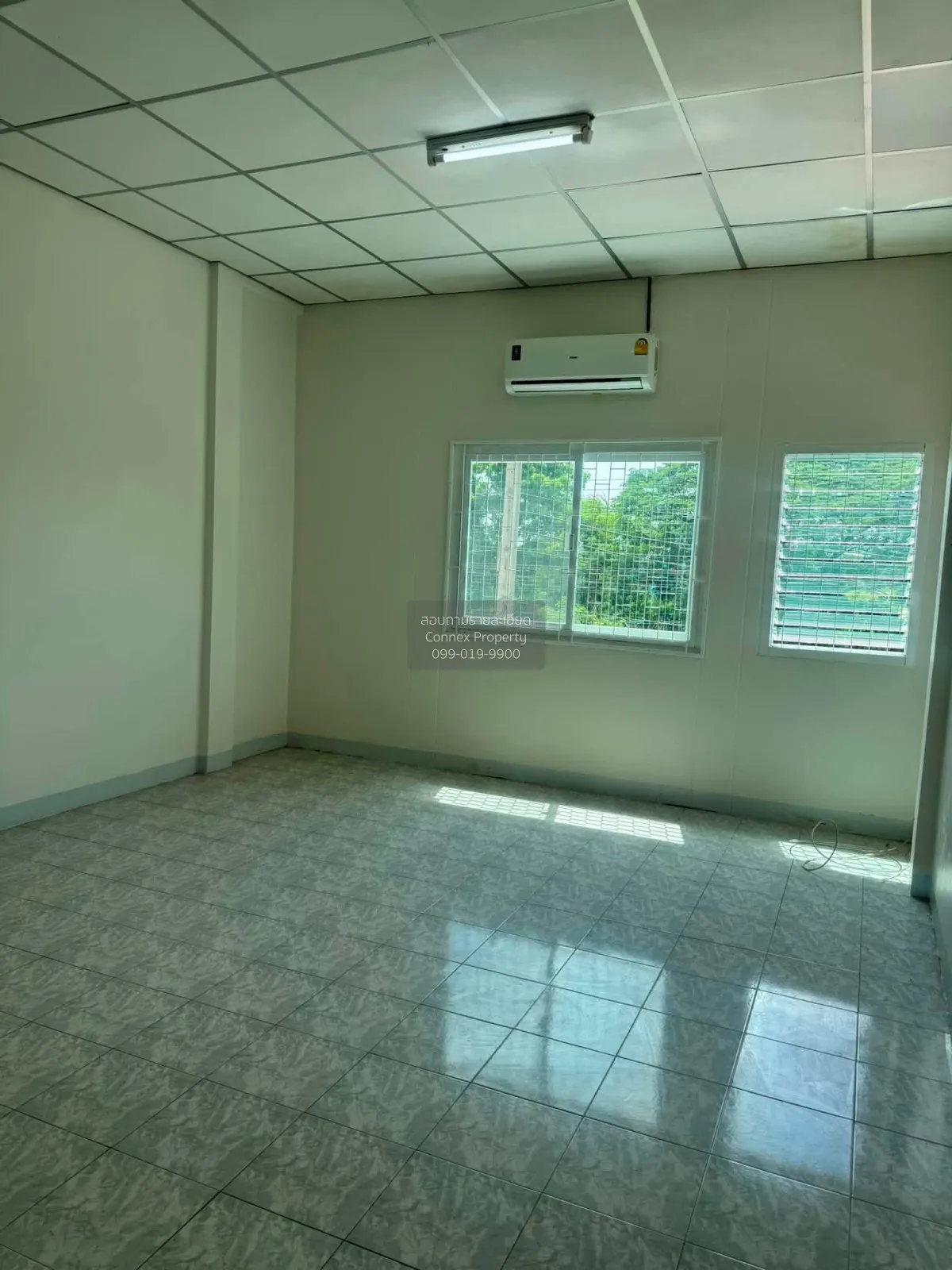 ขายทาวเฮ้าท์ ถนนเลียบวารี49 โคกแฝด เขต หนองจอก กรุงเทพ CX-164796