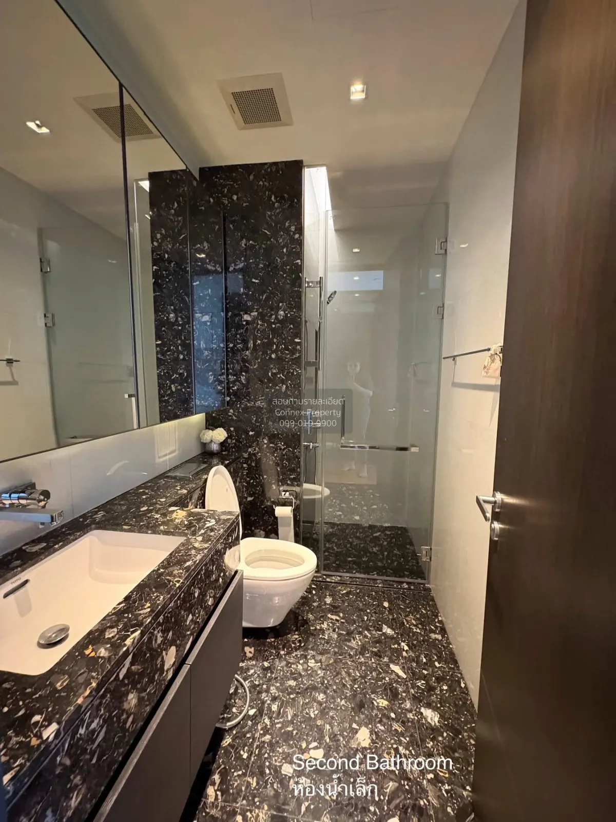 For Rent Condo , Beatniq Sukhumvit 32 , nice view , corner unit ,