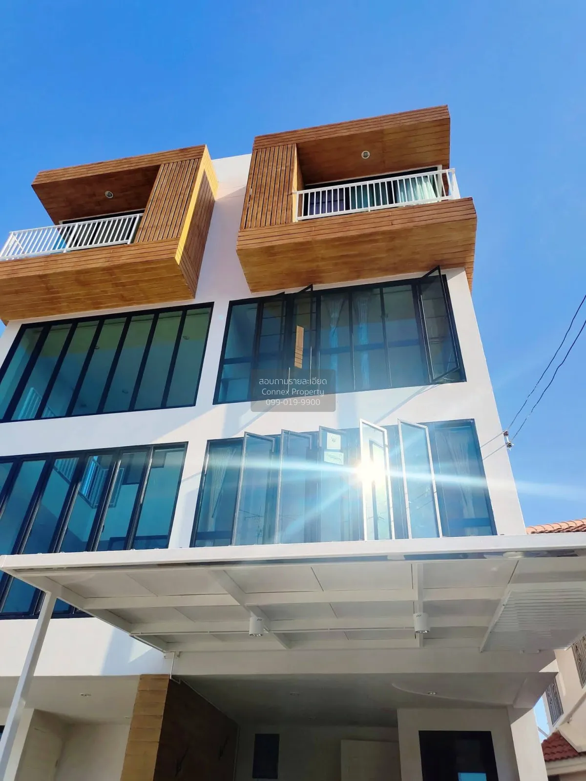 ขายทาวน์โฮม 4 ชั้น สุขุมวิท113 สำโรงเหนือ เมืองสมุทรปราการ สมุทรป 1
