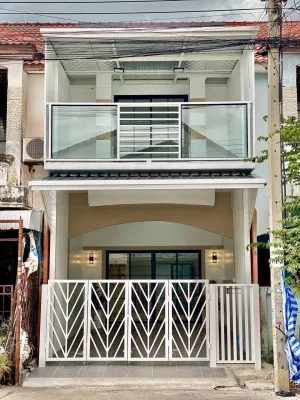 ขายทาวน์เฮ้าส์/ทาวน์โฮม  ปิยวรารมย์ 2 ไทรน้อย ไทรน้อย นนทบุรี CX-164924